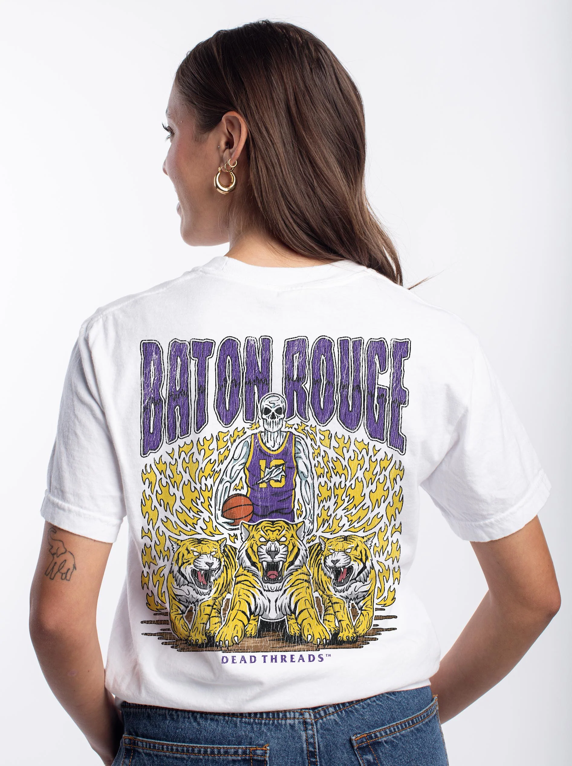 BATON ROUGE BASKETBALL - “DT ESSENTIAL" PREMIUM T-SHIRT - Image 9