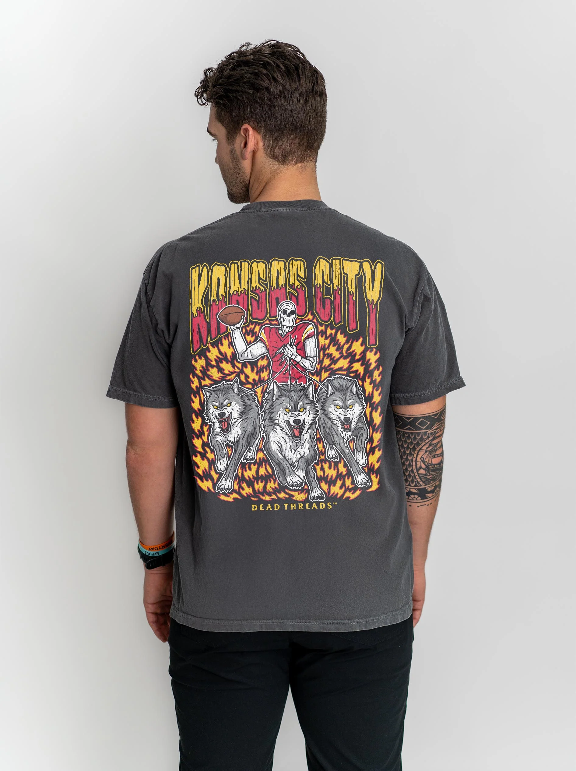 KANSAS CITY FOOTBALL v1 - “3 SKULL” PREMIUM T-SHIRT - Image 3