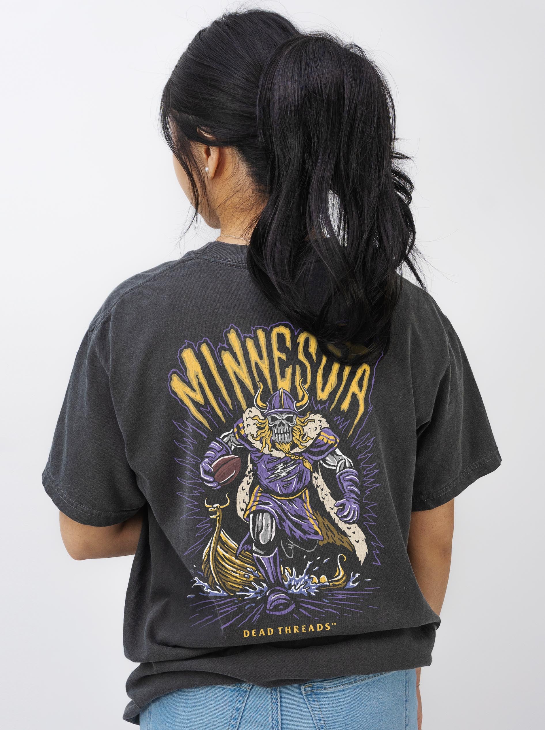 MINNESOTA FOOTBALL v1 - “3 SKULL” PREMIUM T-SHIRT - Image 4