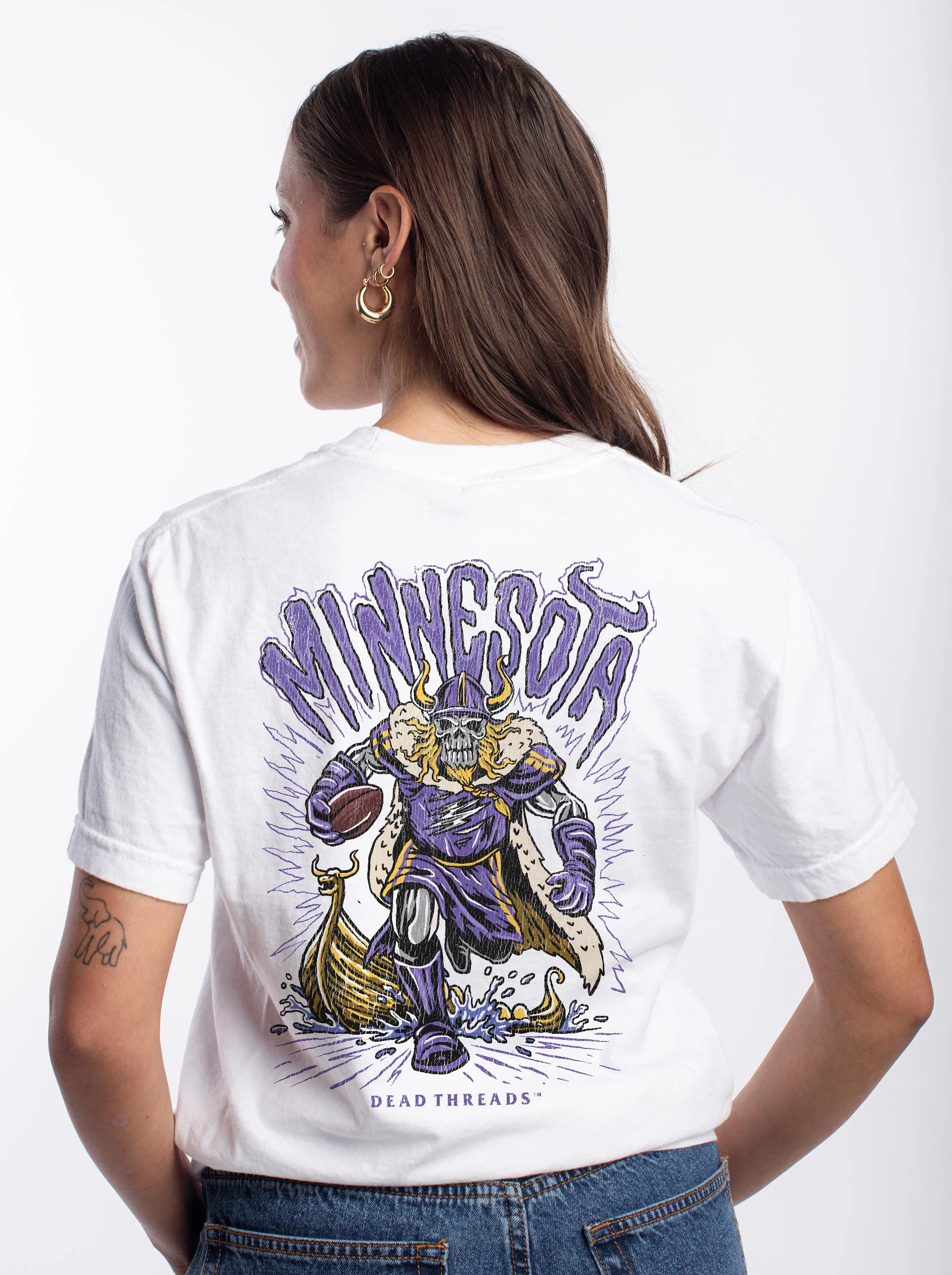 MINNESOTA FOOTBALL v1 - “DT ESSENTIAL" PREMIUM T-SHIRT - Image 9