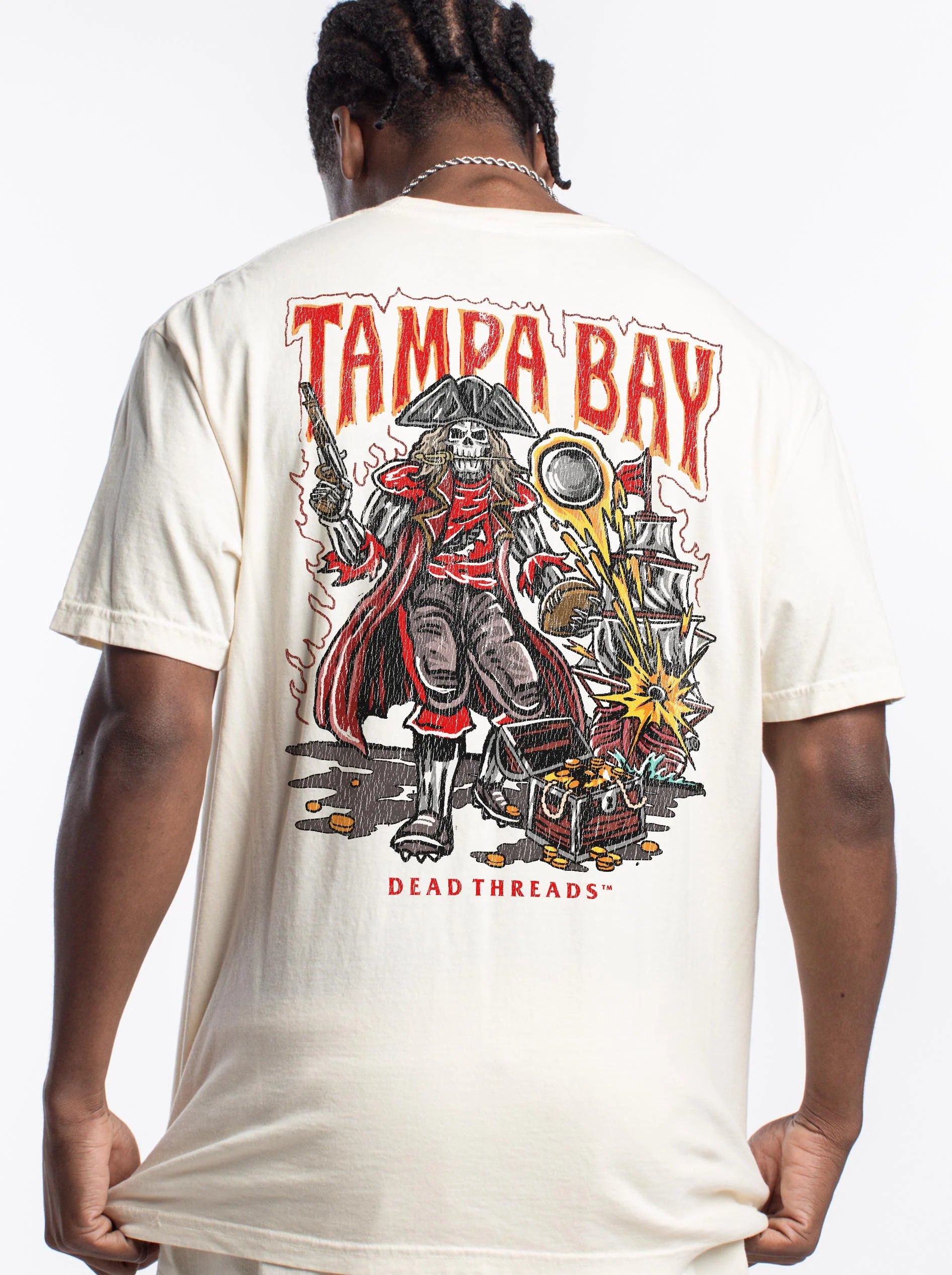 TAMPA BAY FOOTBALL - “3 SKULL” PREMIUM T-SHIRT - Image 13