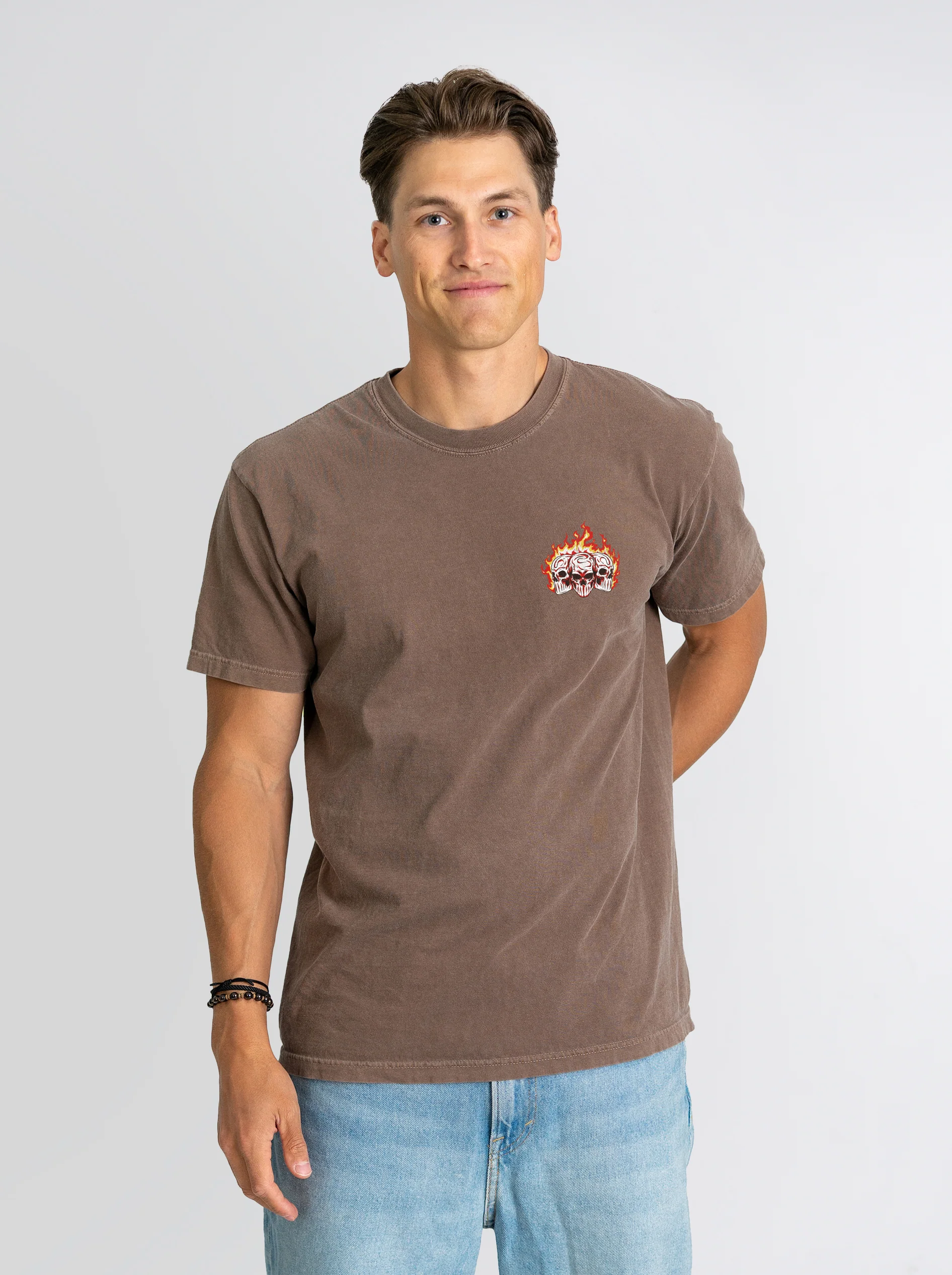 TAMPA BAY FOOTBALL - “3 SKULL” PREMIUM T-SHIRT - Image 15